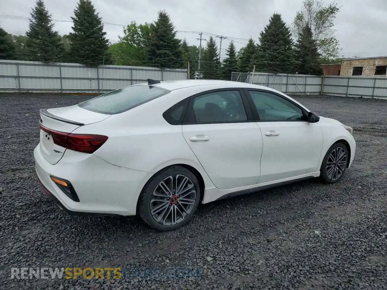 3 Photograph of a damaged car 3KPF44AC5ME293129 KIA FORTE 2021