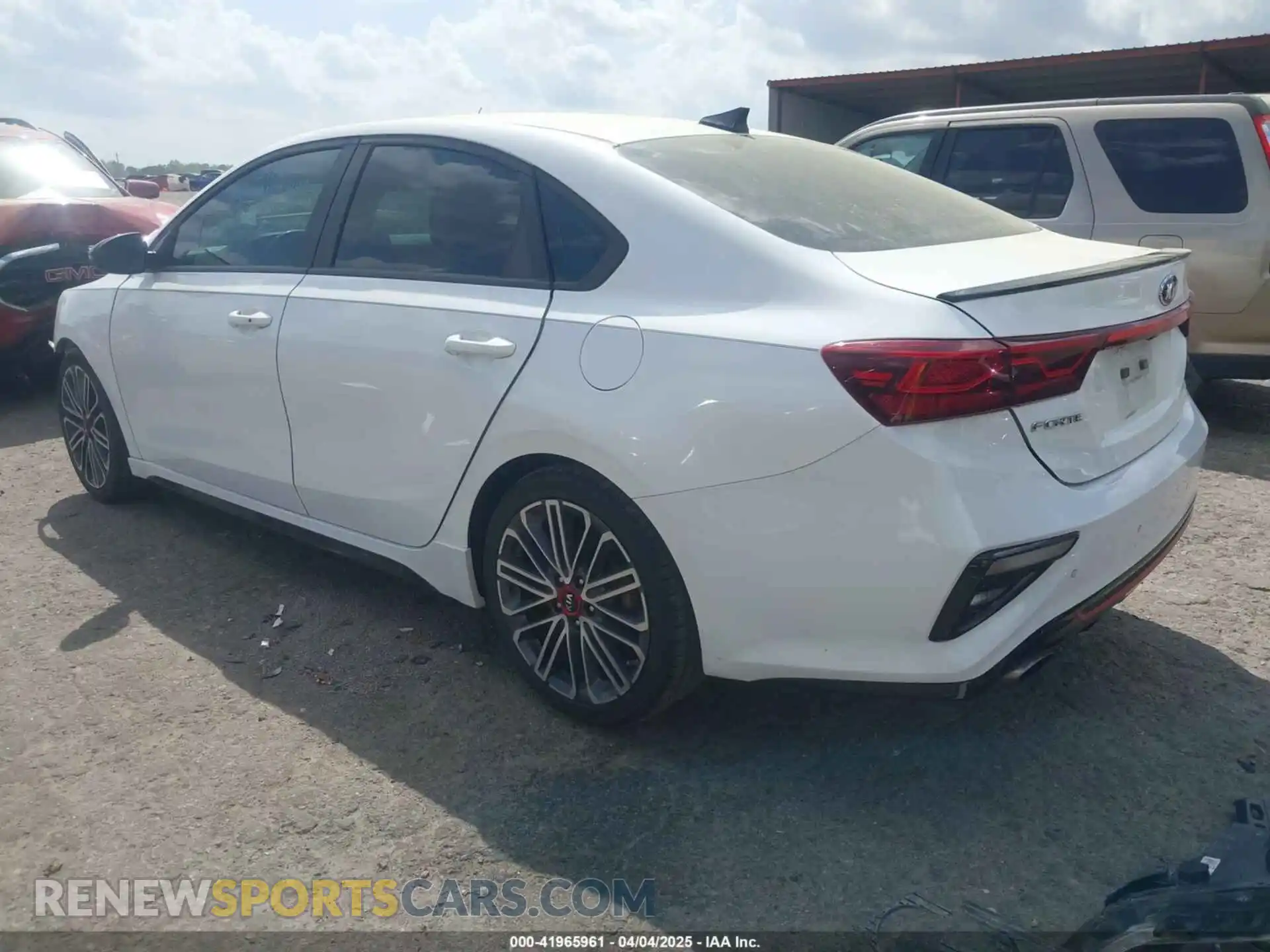 3 Photograph of a damaged car 3KPF44AC7ME318340 KIA FORTE 2021