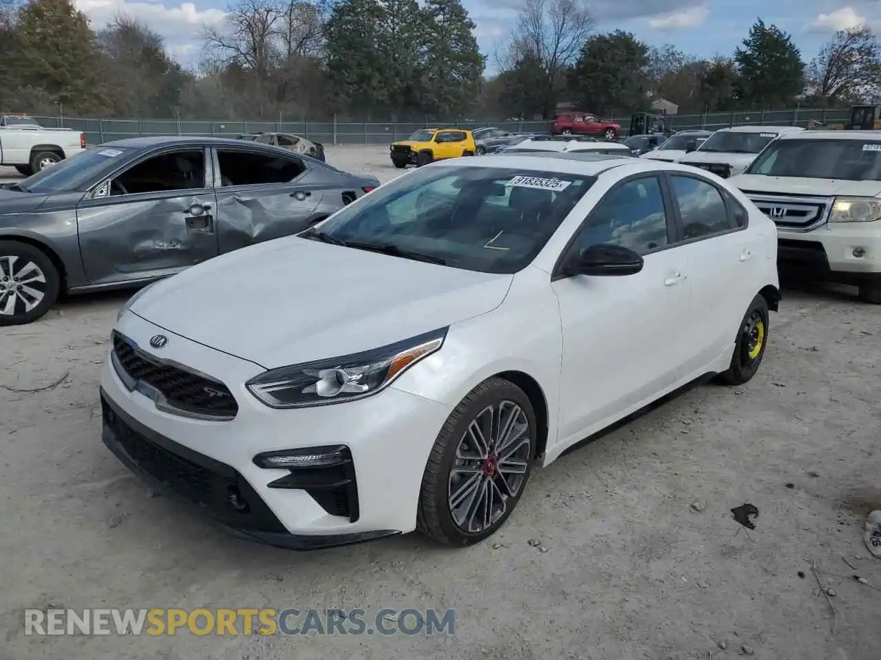 1 Photograph of a damaged car 3KPF44ACXME315268 KIA FORTE 2021
