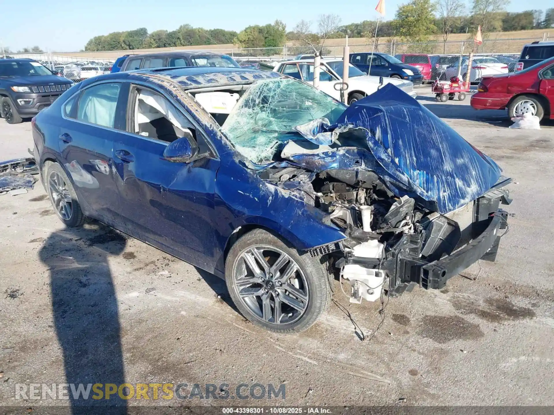 1 Photograph of a damaged car 3KPF54AD3ME310158 KIA FORTE 2021