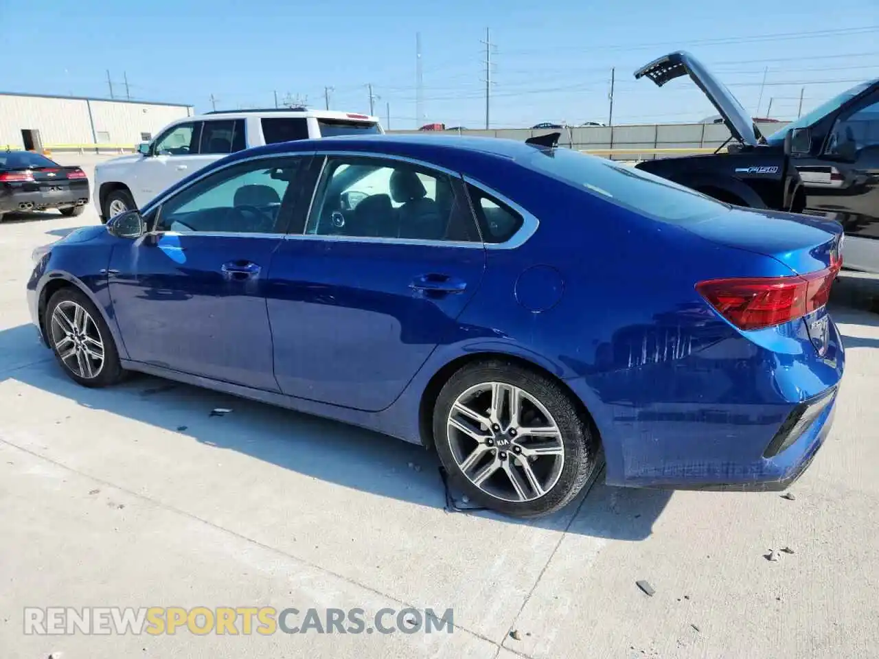2 Photograph of a damaged car 3KPF54AD3ME373888 KIA FORTE 2021