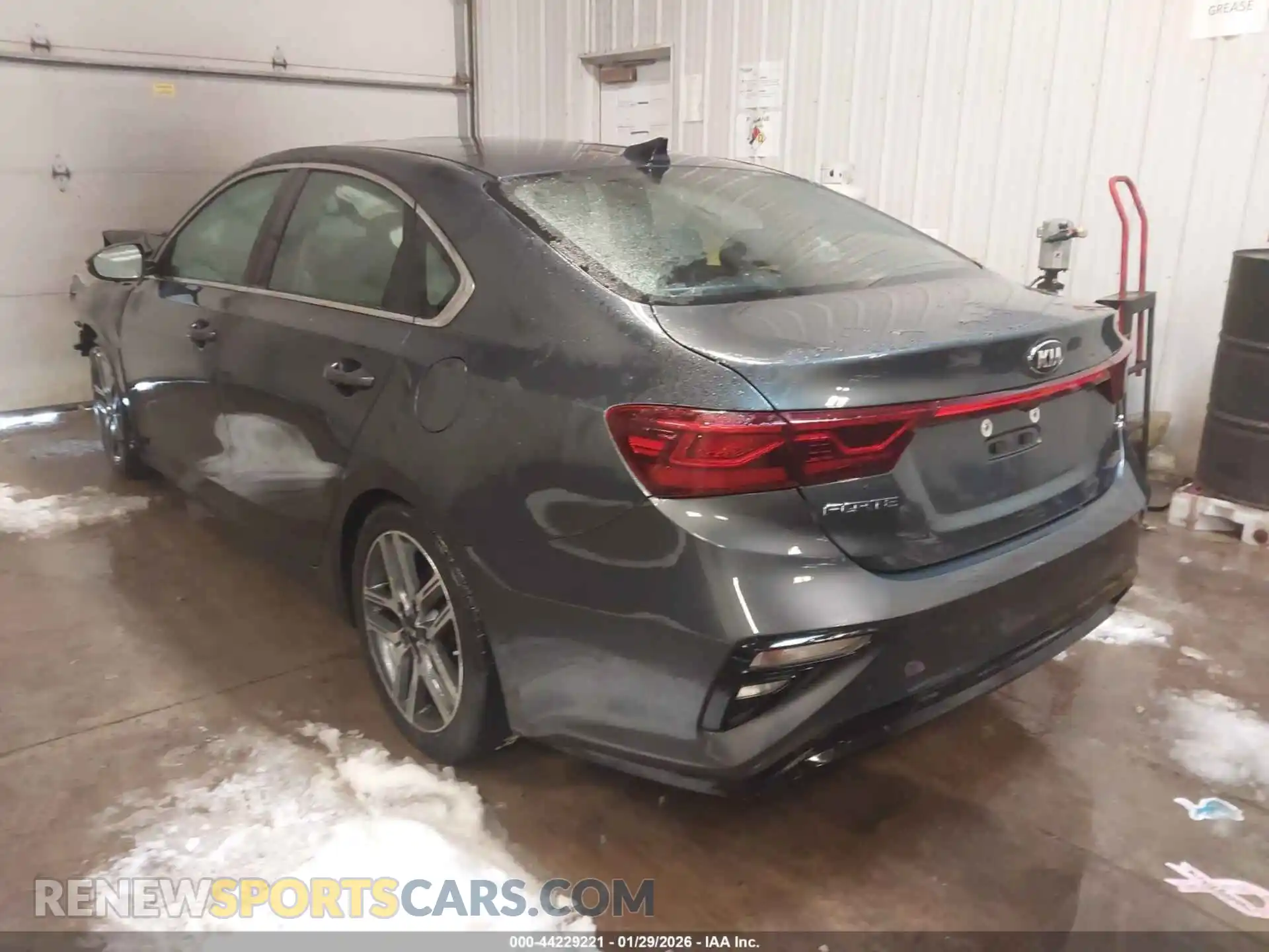 3 Фотография поврежденного автомобиля 3KPF54AD5ME415509 KIA FORTE 2021