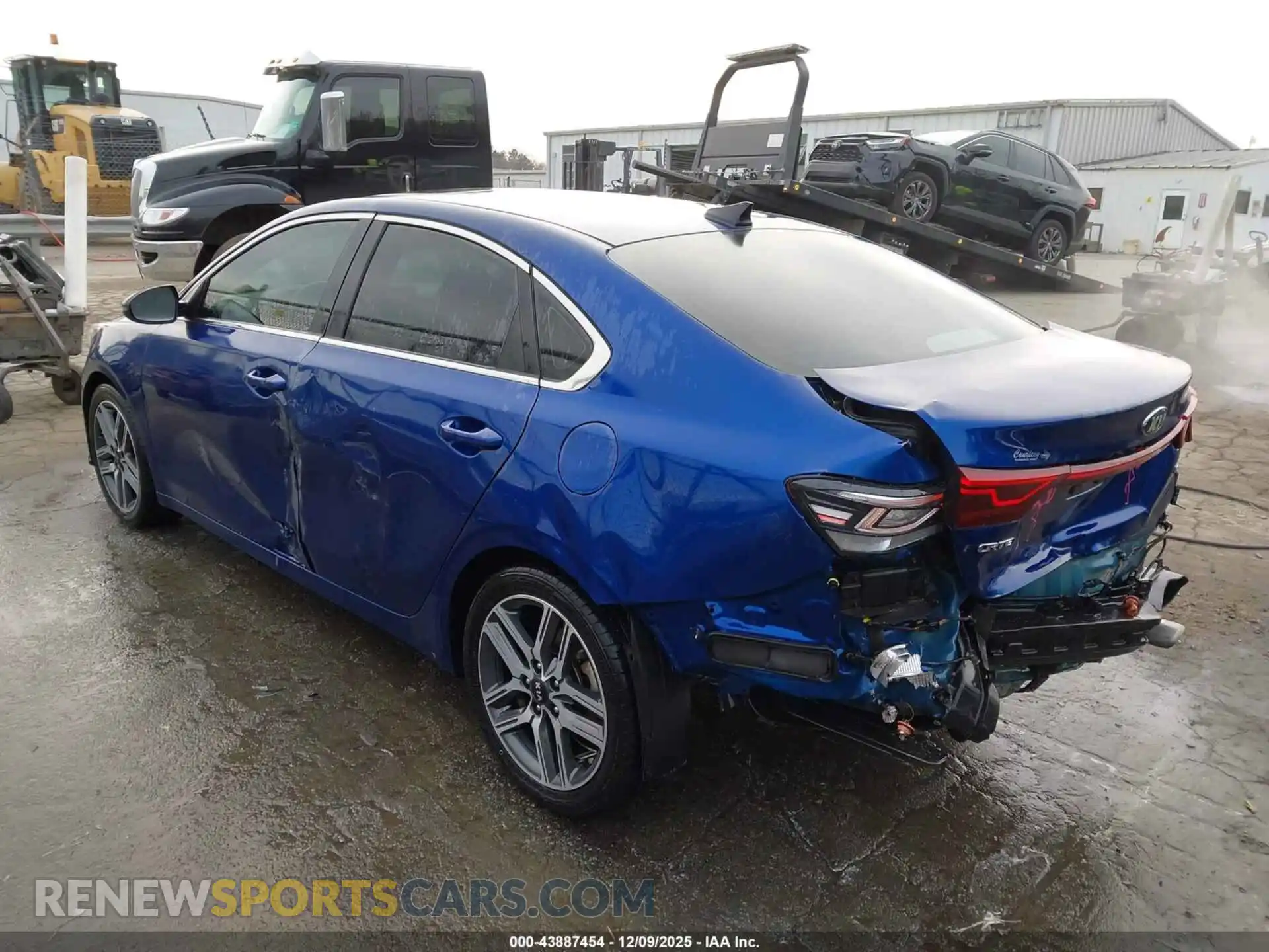 3 Photograph of a damaged car 3KPF54AD6ME364618 KIA FORTE 2021