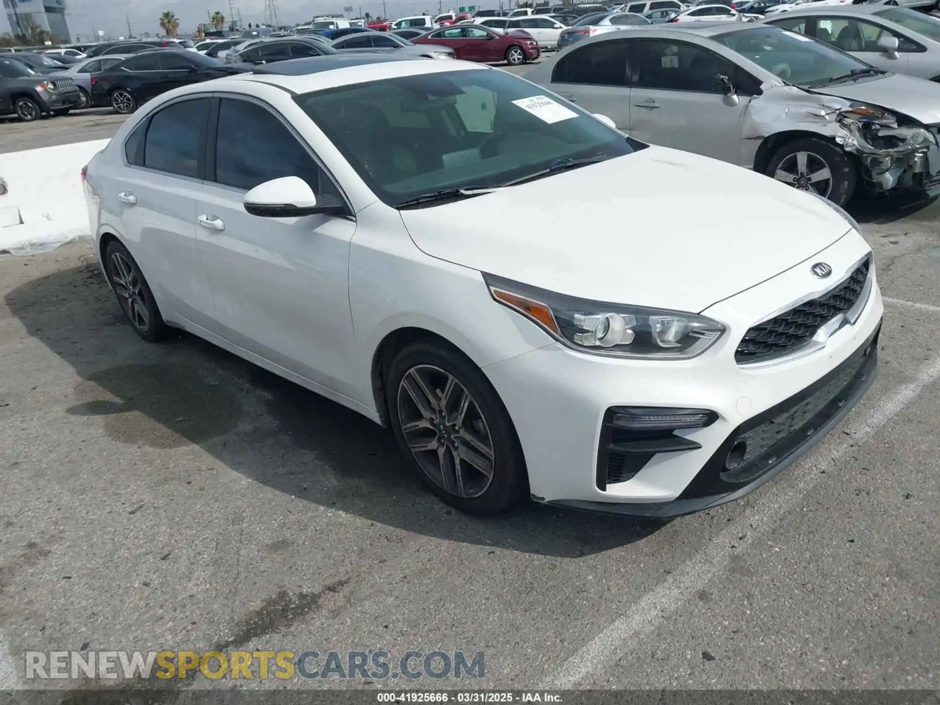 1 Photograph of a damaged car 3KPF54AD8ME420641 KIA FORTE 2021