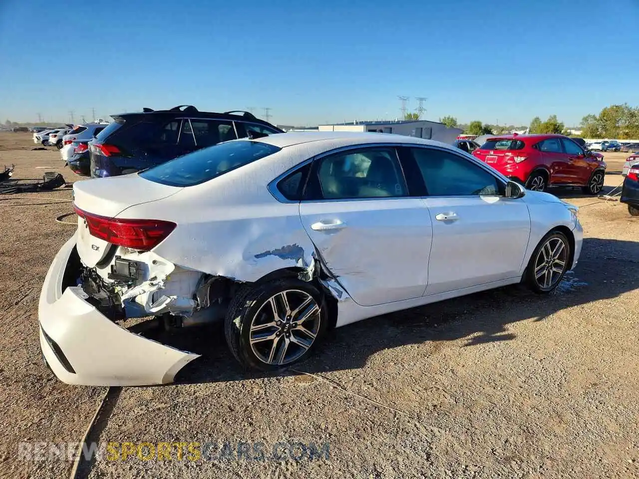 3 Photograph of a damaged car 3KPF54ADXME350186 KIA FORTE 2021