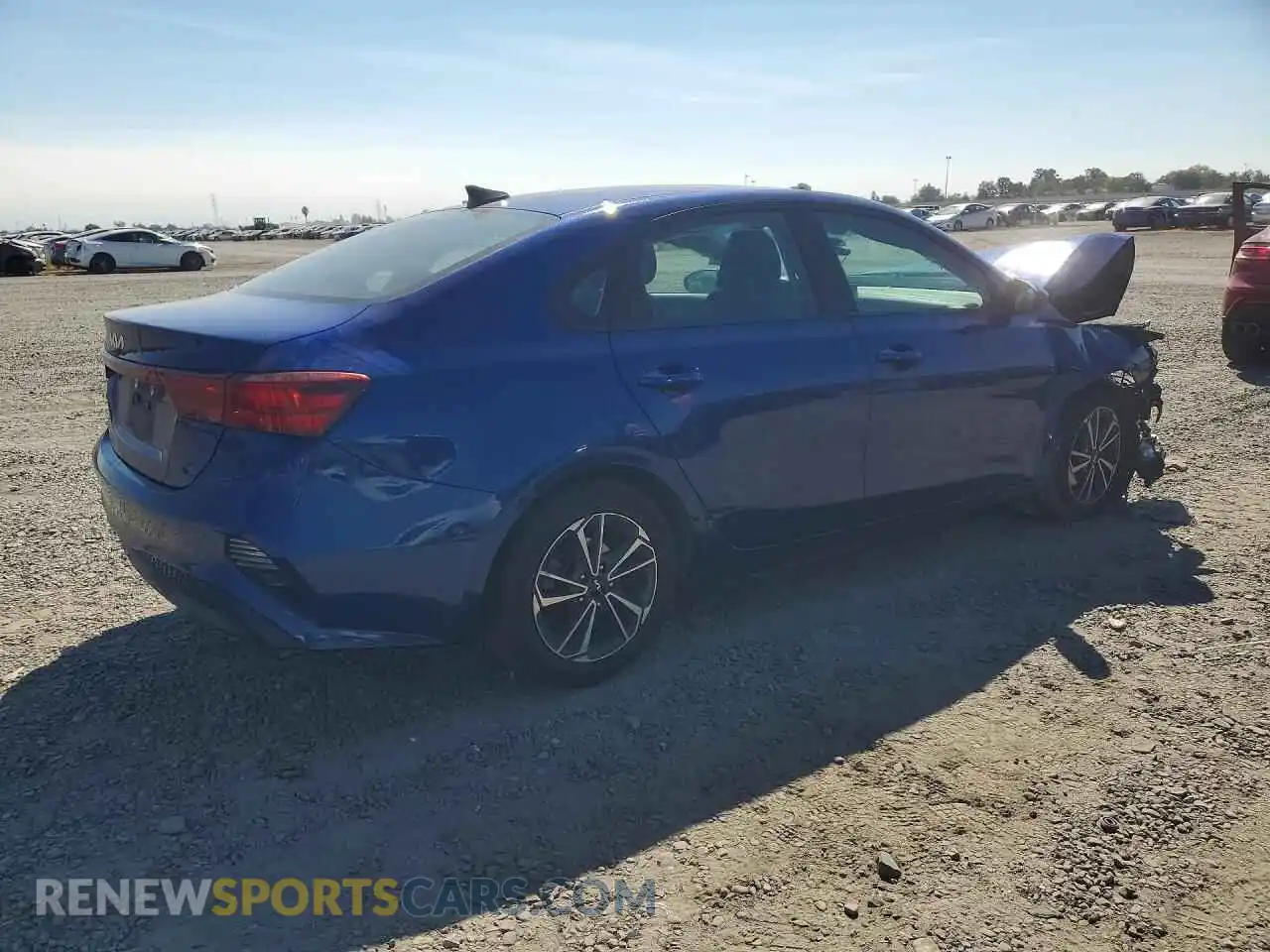 3 Photograph of a damaged car 3KPF24AD1NE435220 KIA FORTE 2022