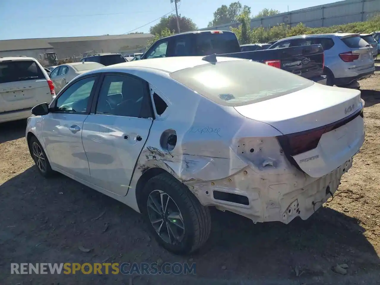 2 Photograph of a damaged car 3KPF24AD1NE473949 KIA FORTE 2022