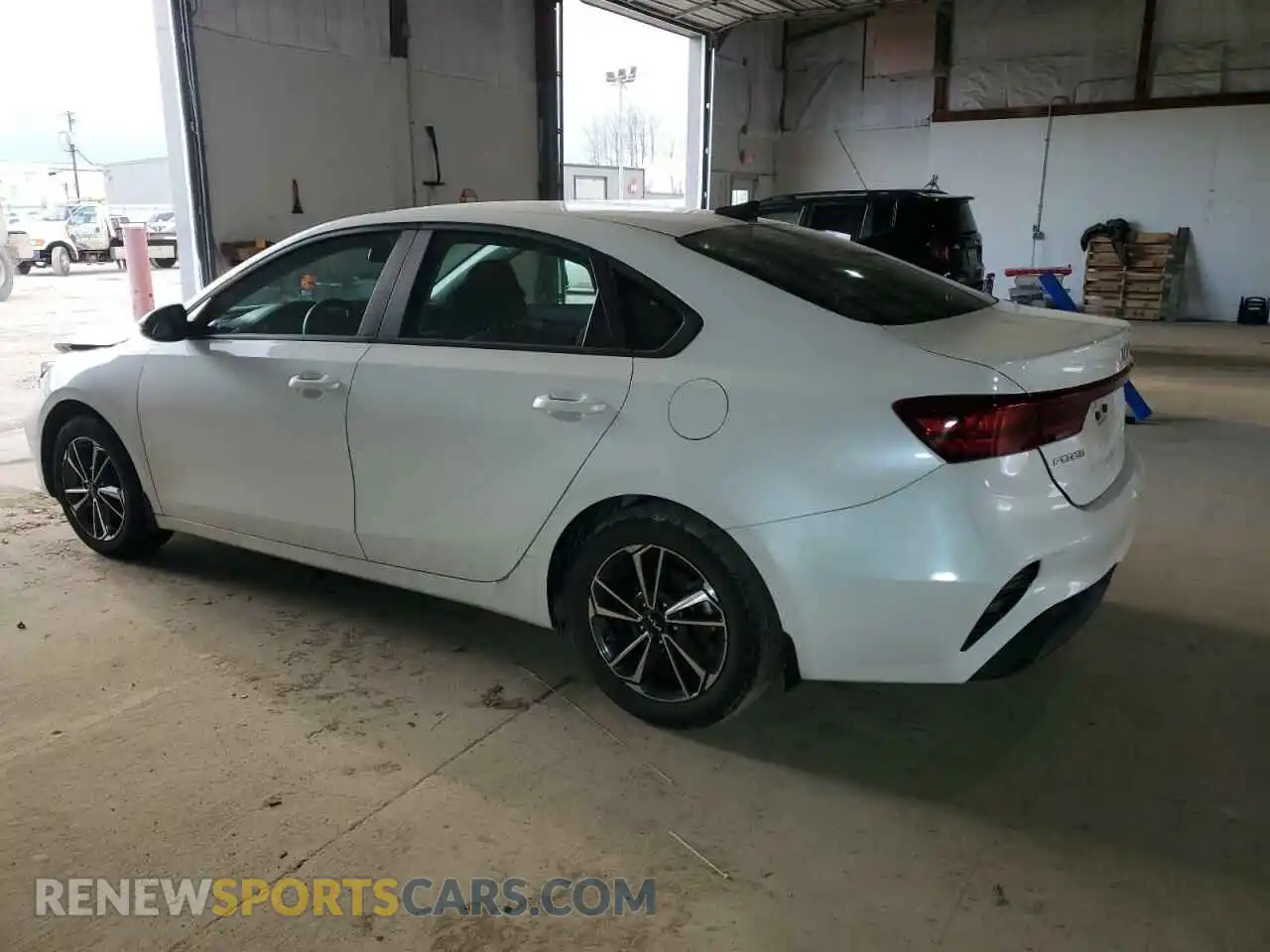 2 Photograph of a damaged car 3KPF24AD1NE484496 KIA FORTE 2022