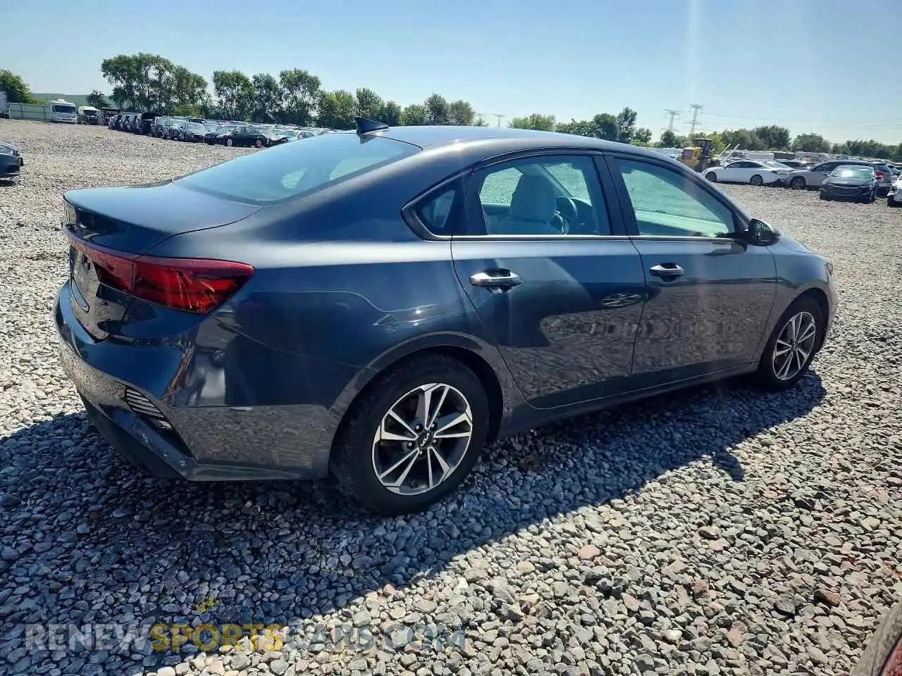 3 Фотография поврежденного автомобиля 3KPF24AD2NE433640 KIA FORTE 2022