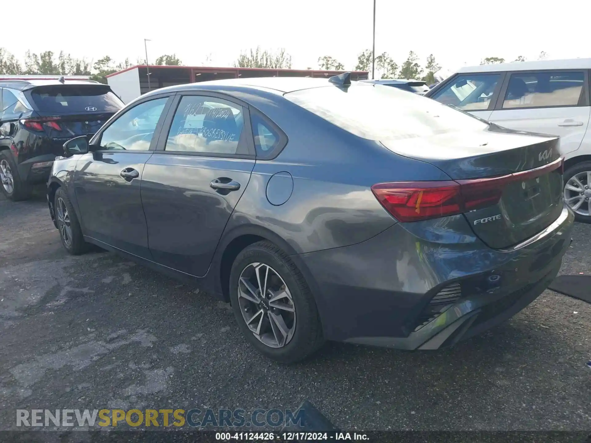 3 Photograph of a damaged car 3KPF24AD2NE457761 KIA FORTE 2022