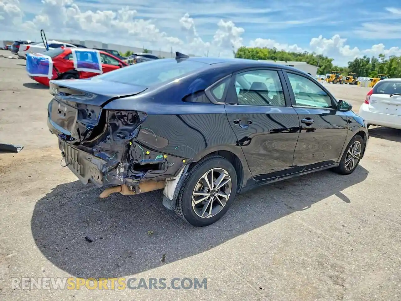 3 Photograph of a damaged car 3KPF24AD2NE482384 KIA FORTE 2022