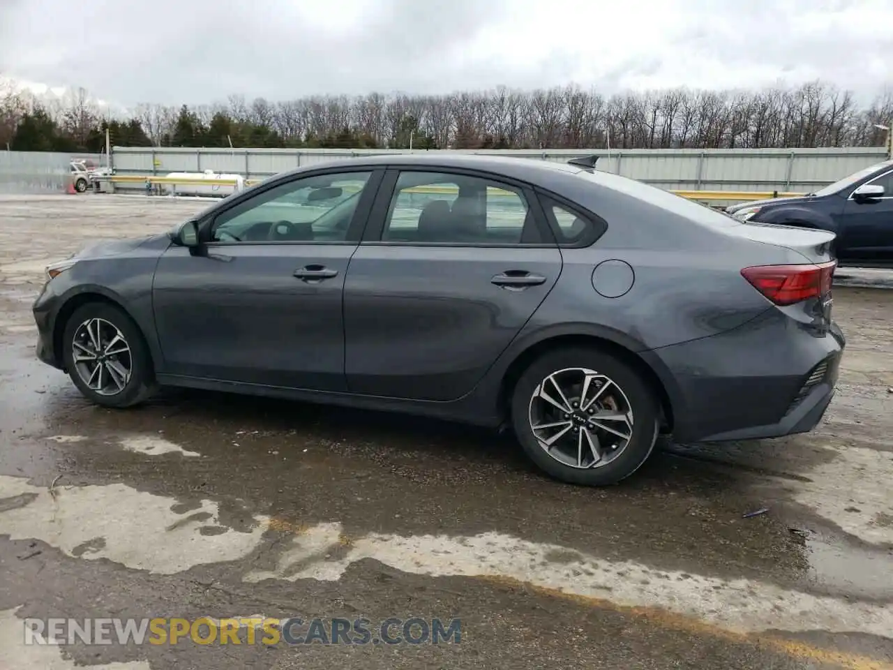 2 Photograph of a damaged car 3KPF24AD3NE456120 KIA FORTE 2022