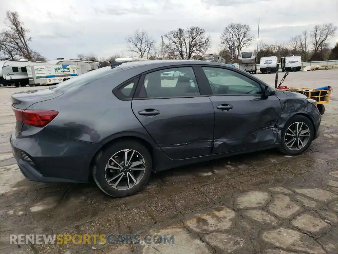 3 Photograph of a damaged car 3KPF24AD3NE456120 KIA FORTE 2022
