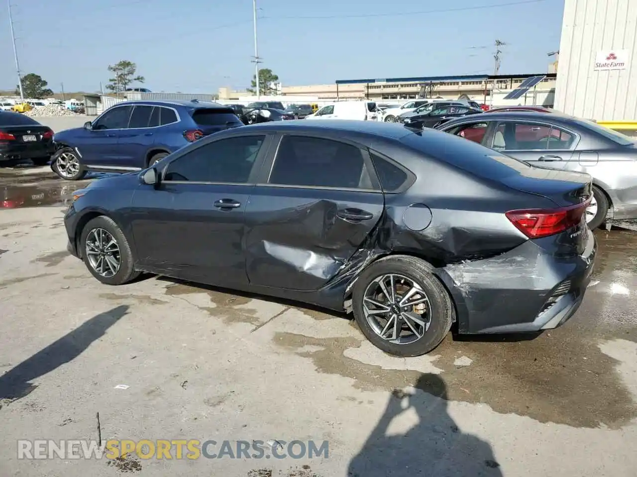 2 Photograph of a damaged car 3KPF24AD3NE460152 KIA FORTE 2022