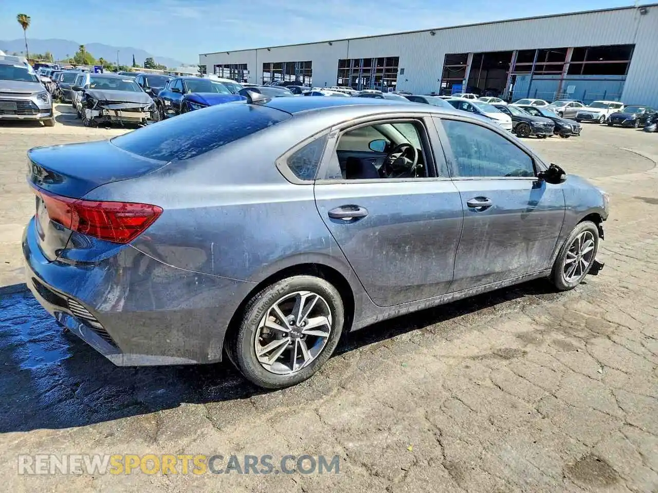 3 Photograph of a damaged car 3KPF24AD3NE475167 KIA FORTE 2022