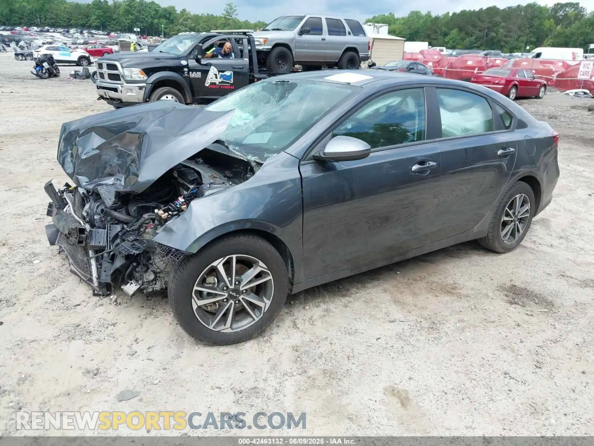 2 fotografías del automóvil dañado 3KPF24AD4NE434062 KIA FORTE 2022