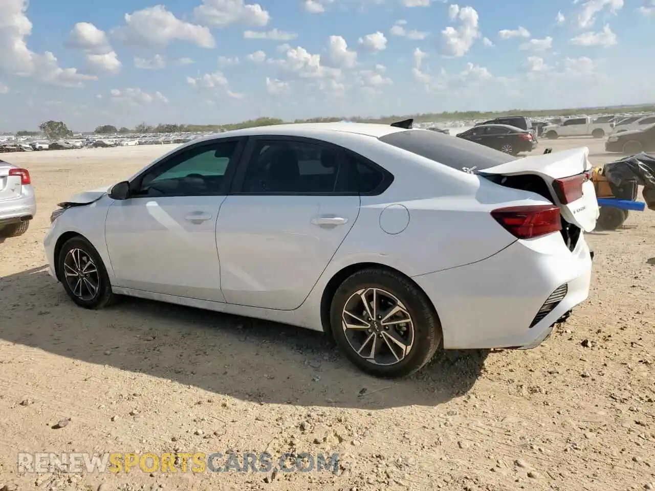 2 Photograph of a damaged car 3KPF24AD4NE453582 KIA FORTE 2022
