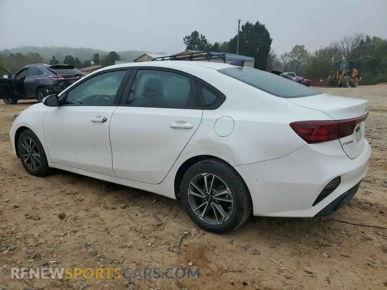 2 fotografías del automóvil dañado 3KPF24AD9NE418729 KIA FORTE 2022