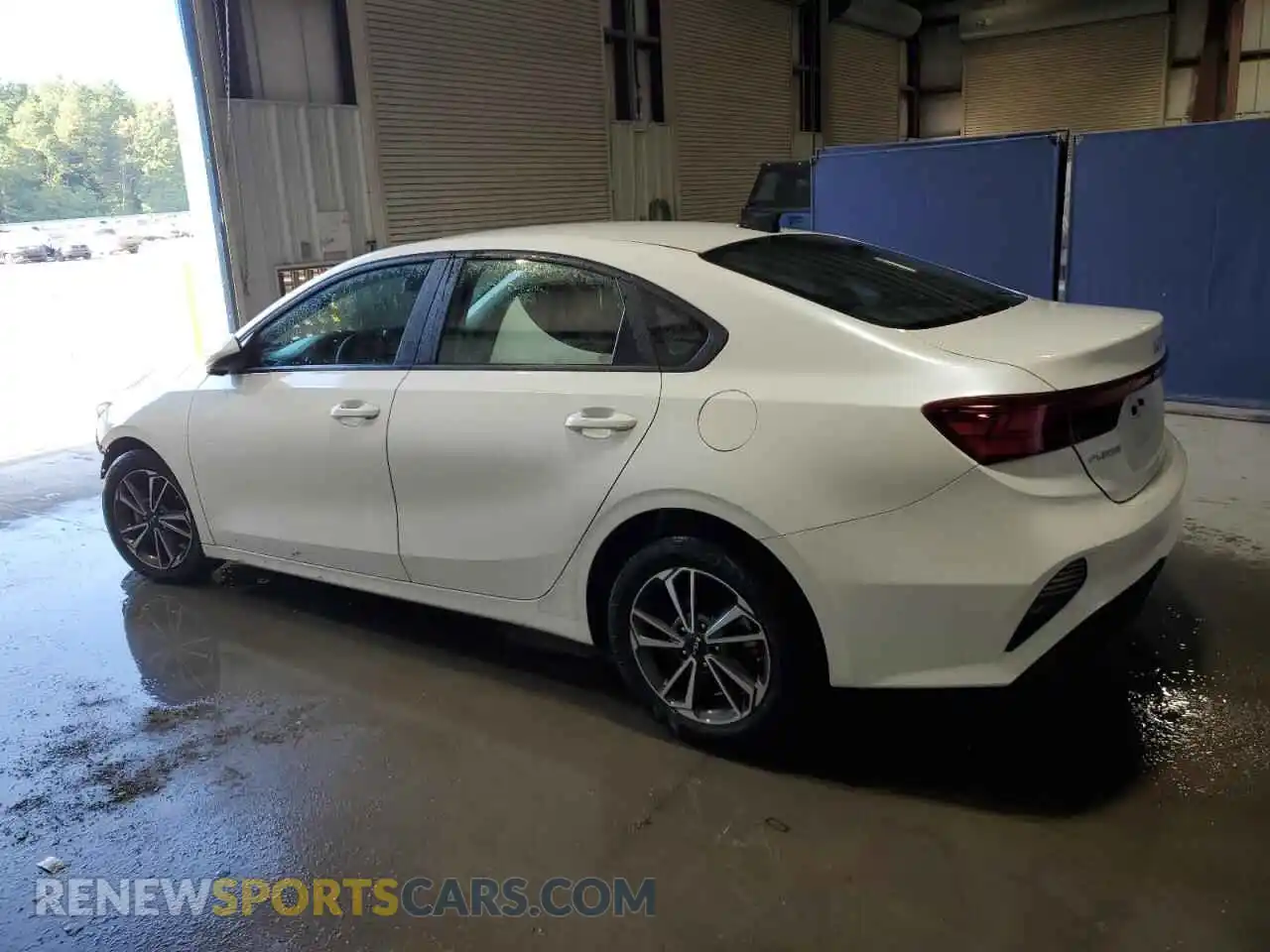 2 Photograph of a damaged car 3KPF24AD9NE437524 KIA FORTE 2022