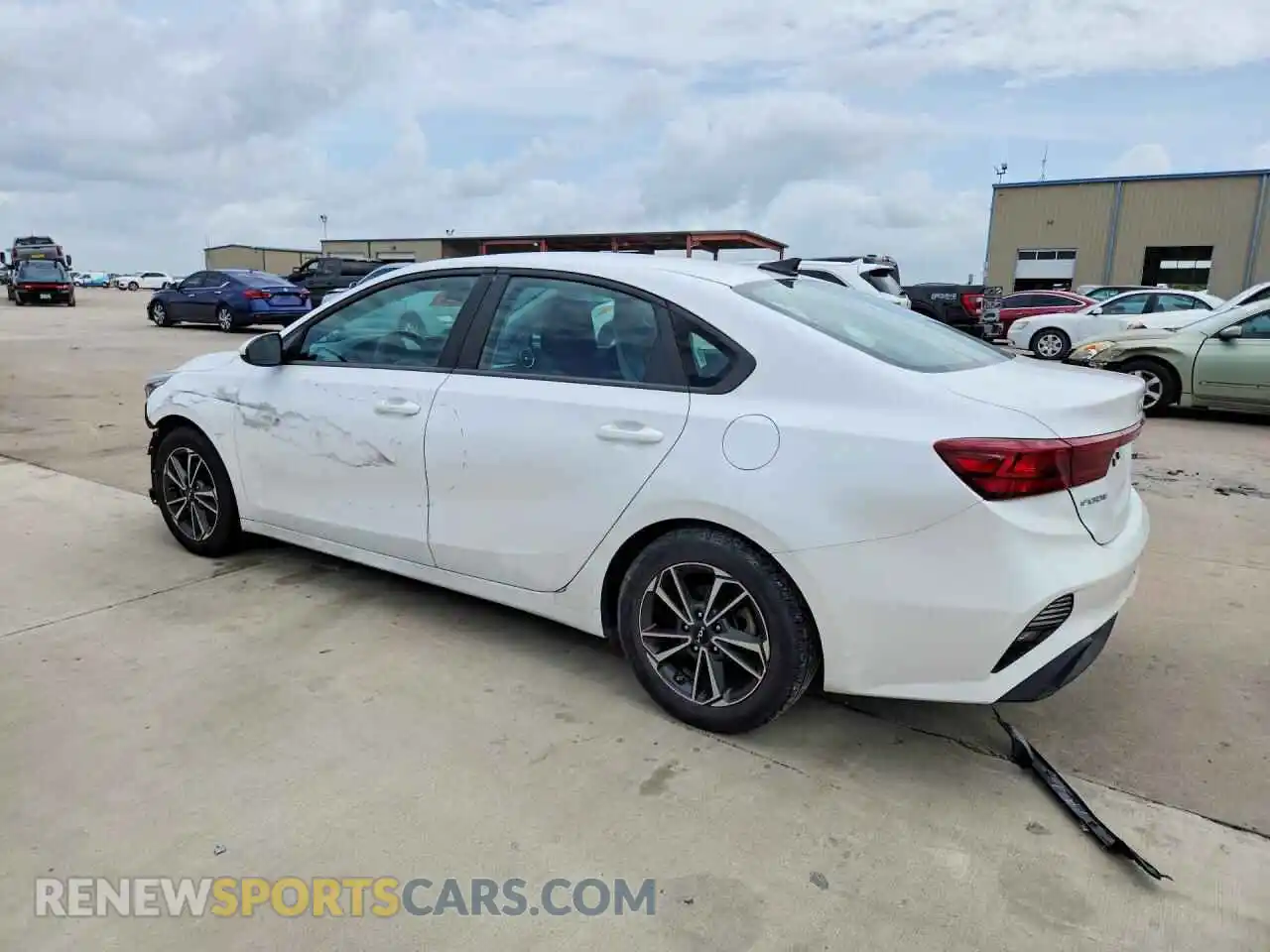 2 Фотография поврежденного автомобиля 3KPF24ADXNE451920 KIA FORTE 2022