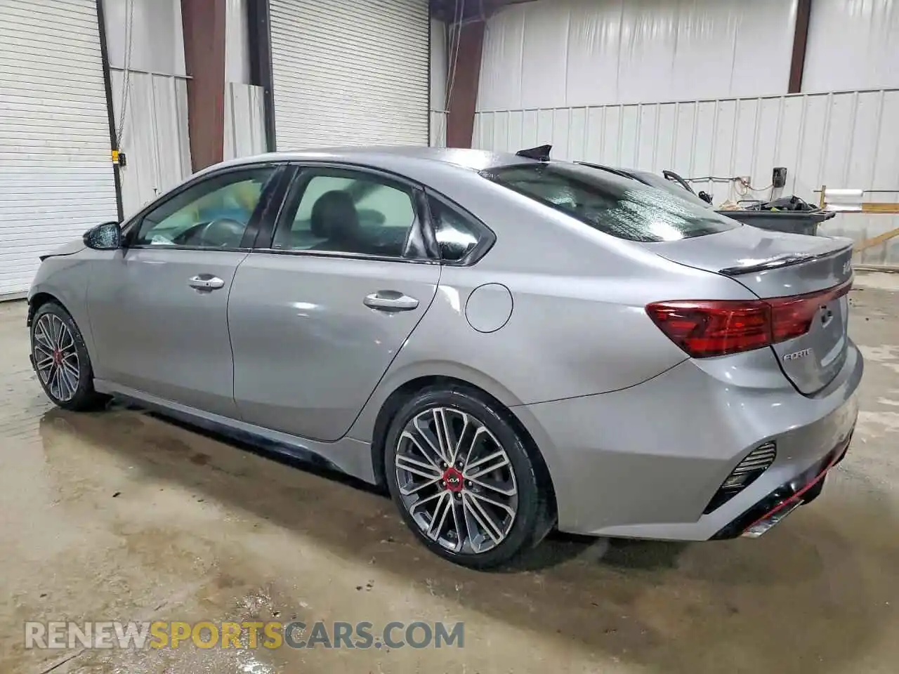 2 fotografías del automóvil dañado 3KPF44AC9NE476924 KIA FORTE 2022