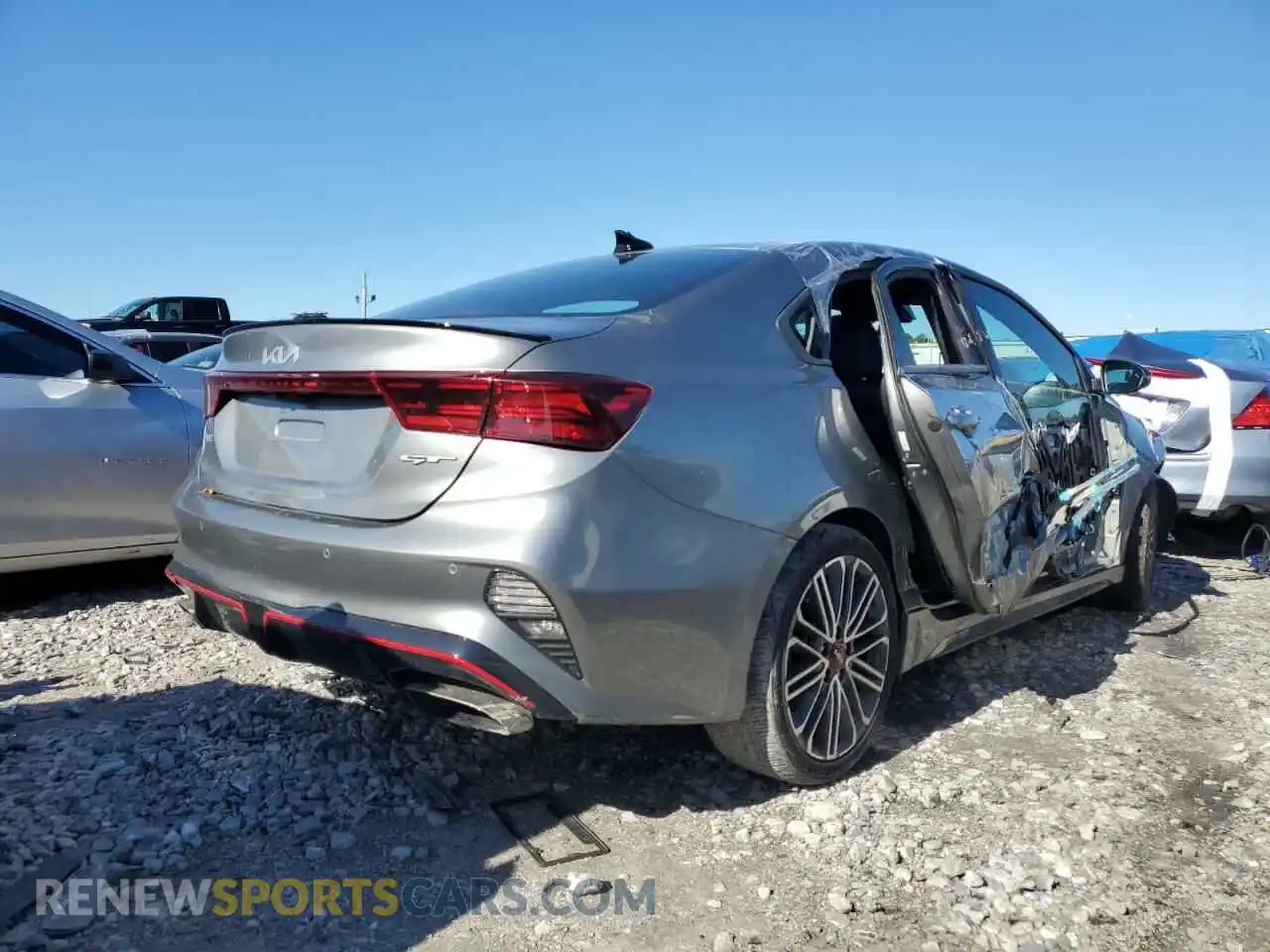 3 Photograph of a damaged car 3KPF44AC9NE480052 KIA FORTE 2022