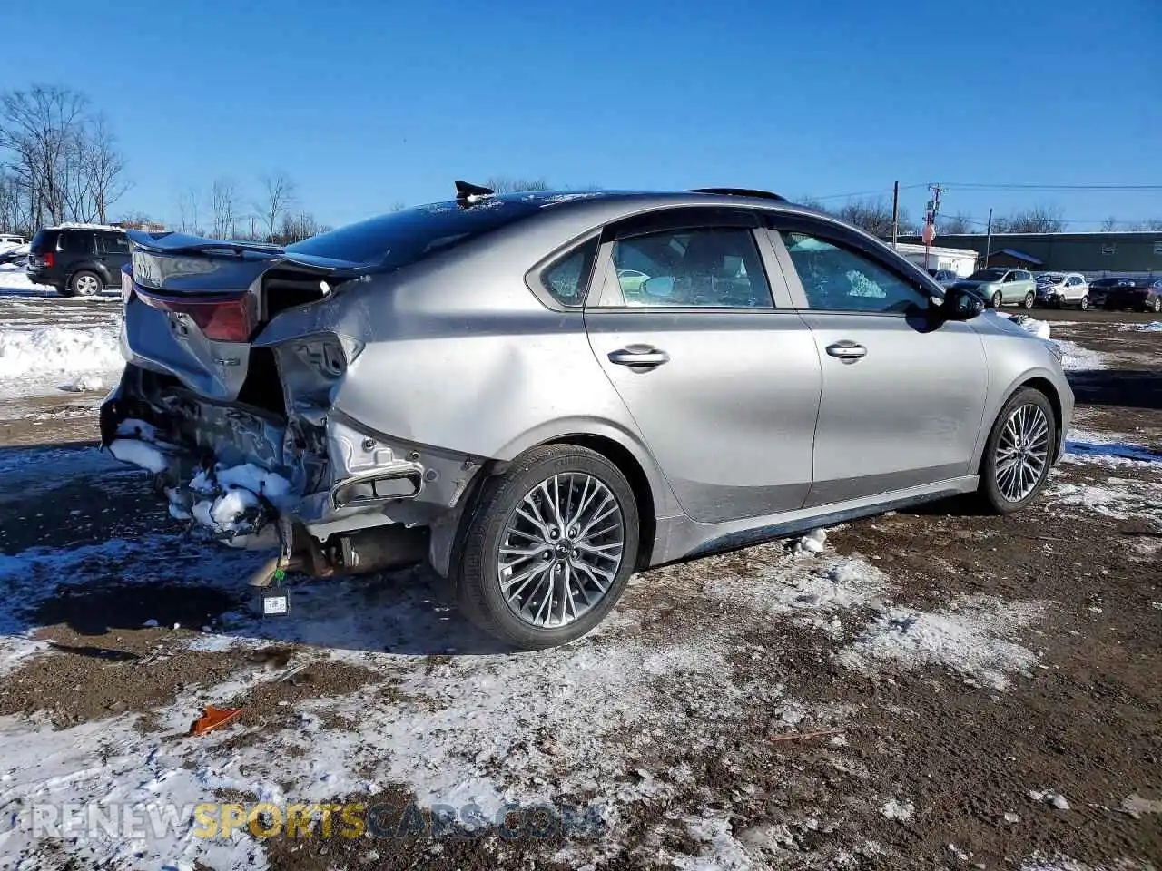 3 Фотография поврежденного автомобиля 3KPF54AD9NE472099 KIA FORTE 2022