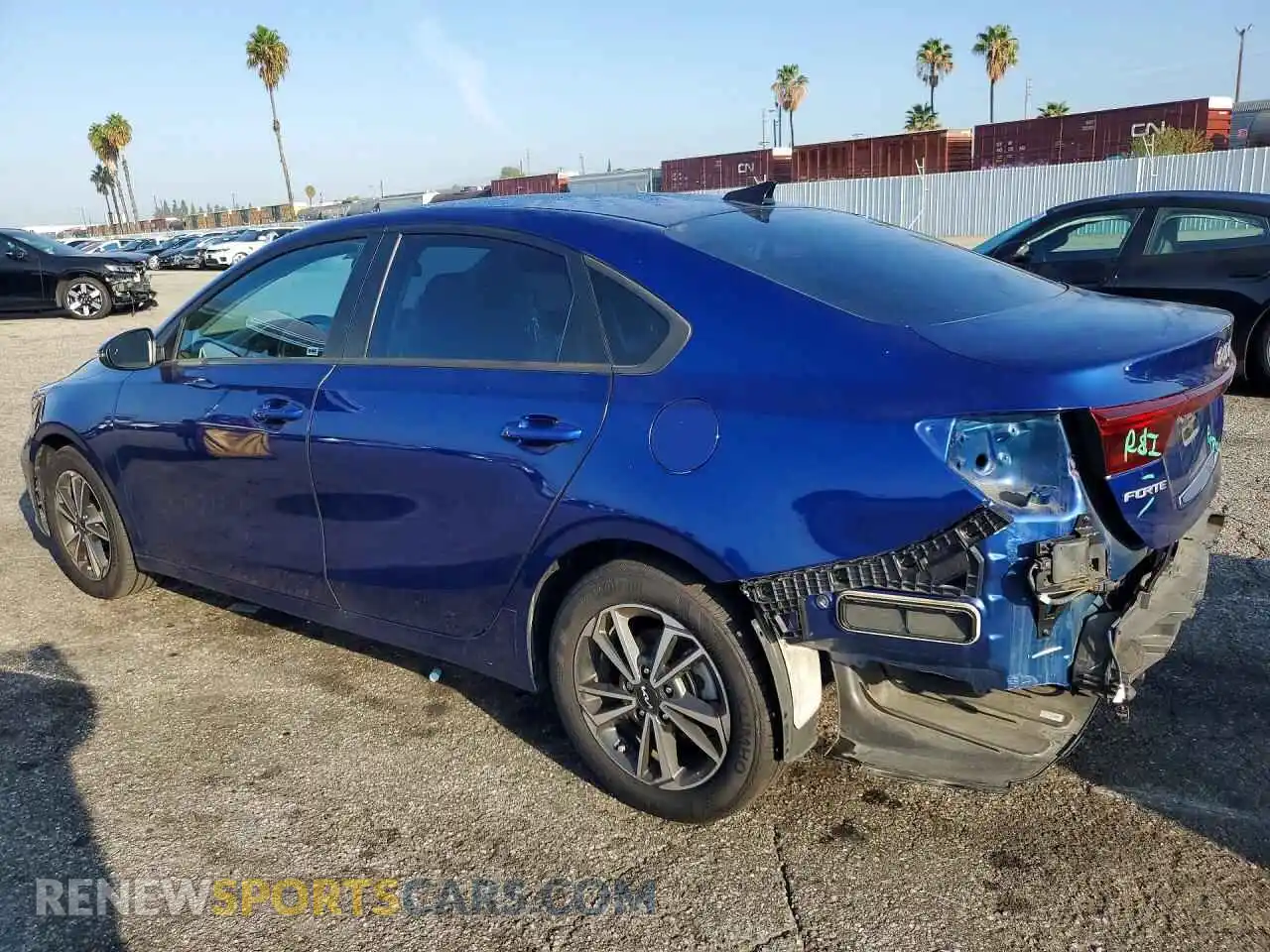 2 Фотография поврежденного автомобиля 3KPF24AD0PE559577 KIA FORTE 2023
