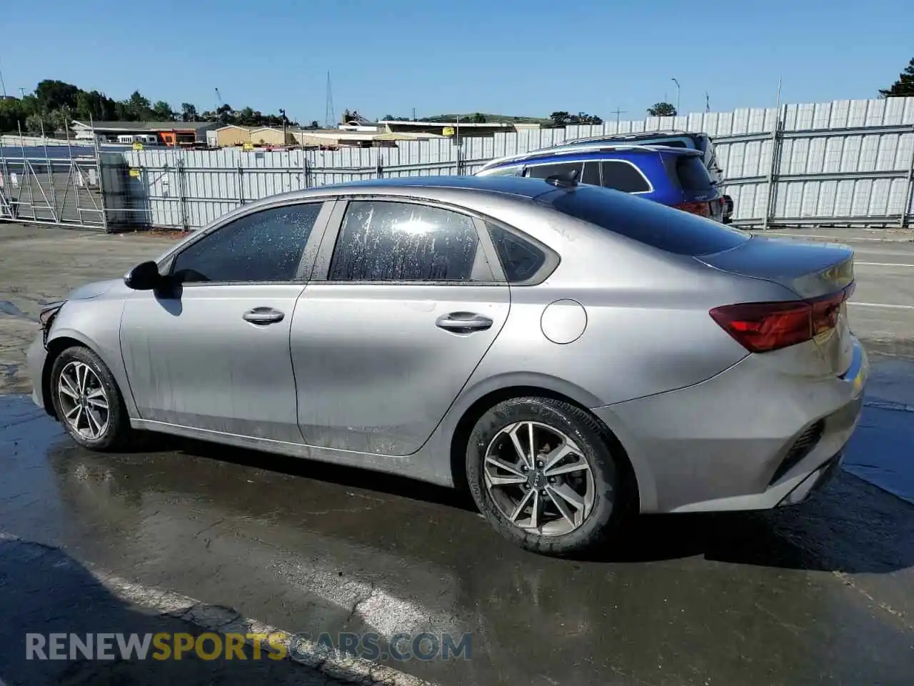 2 Photograph of a damaged car 3KPF24AD0PE673739 KIA FORTE 2023
