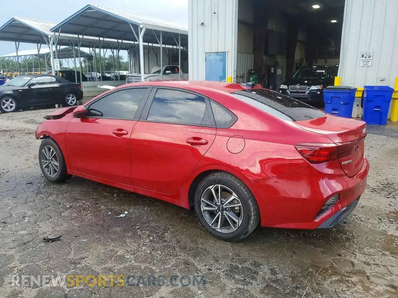 2 fotografías del automóvil dañado 3KPF24AD1PE556140 KIA FORTE 2023