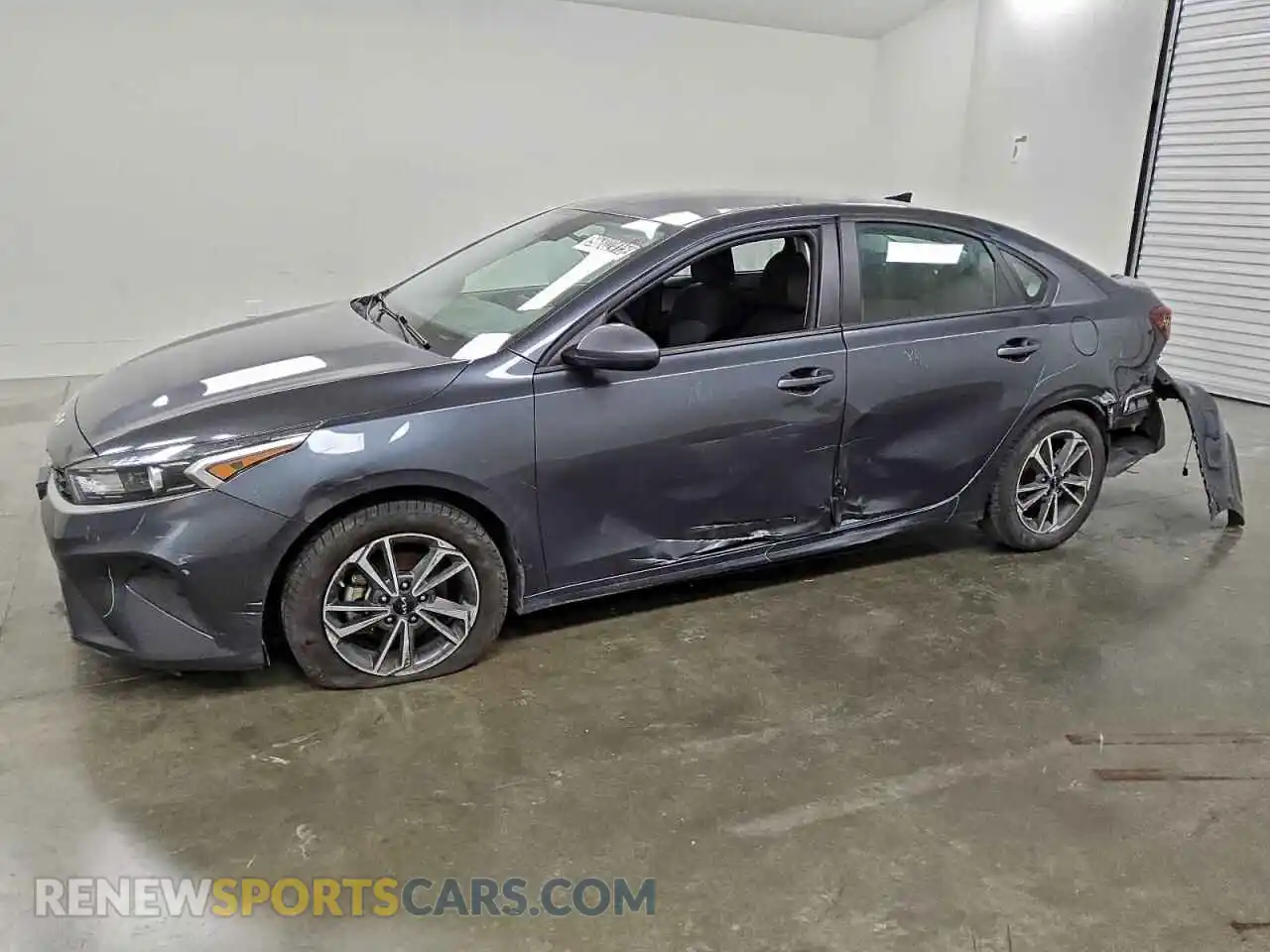 1 Photograph of a damaged car 3KPF24AD1PE614618 KIA FORTE 2023