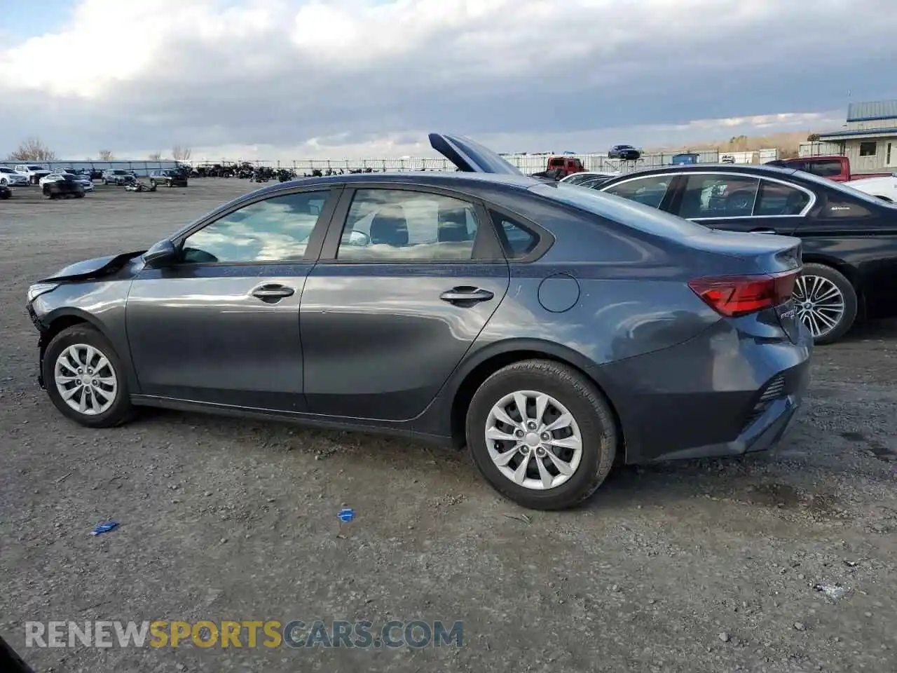 2 fotografías del automóvil dañado 3KPF24AD2PE569821 KIA FORTE 2023