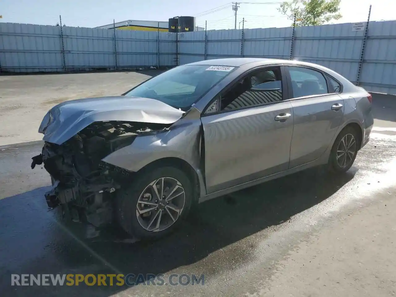 1 Photograph of a damaged car 3KPF24AD2PE587591 KIA FORTE 2023
