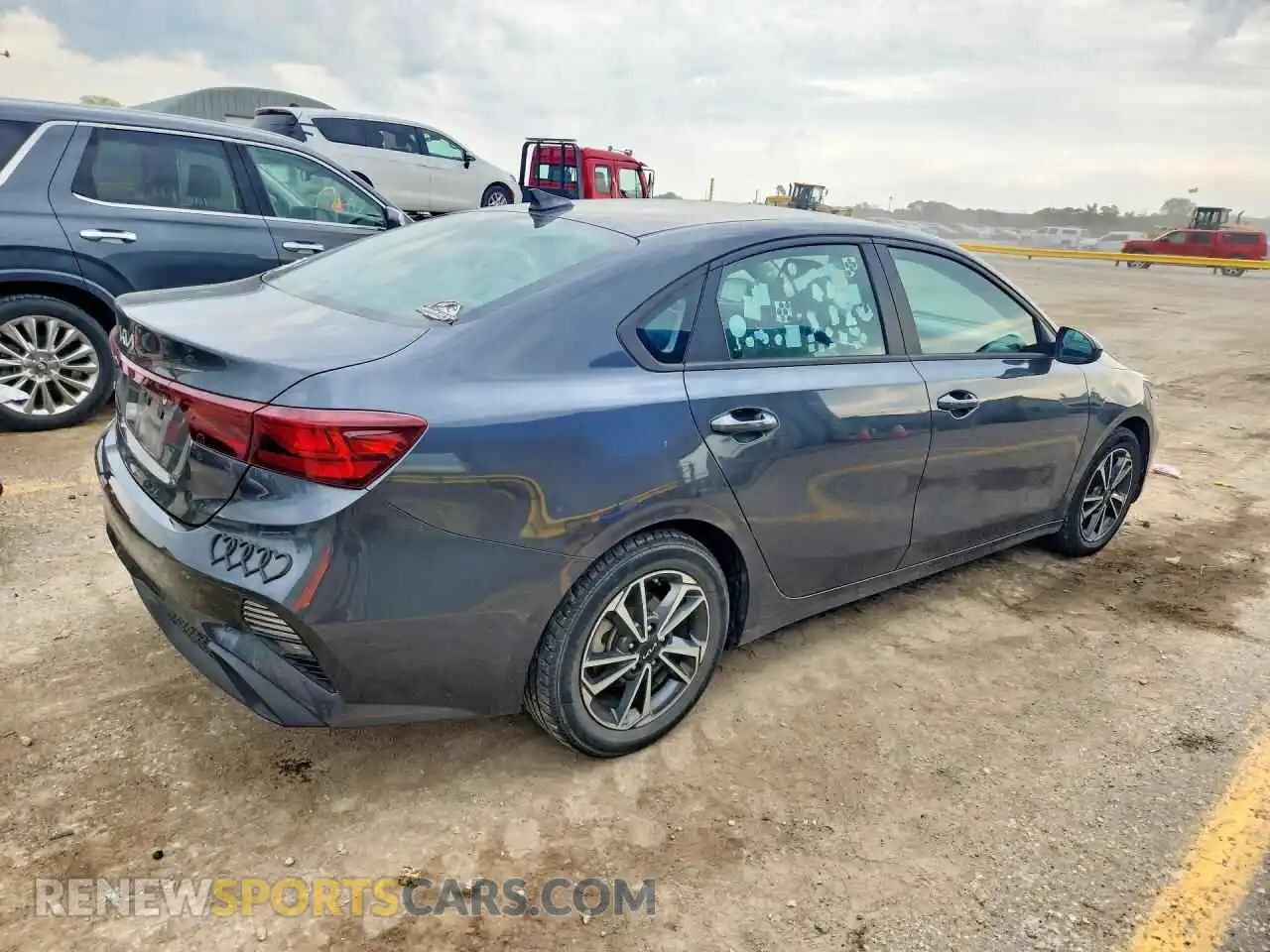 3 Photograph of a damaged car 3KPF24AD2PE596307 KIA FORTE 2023