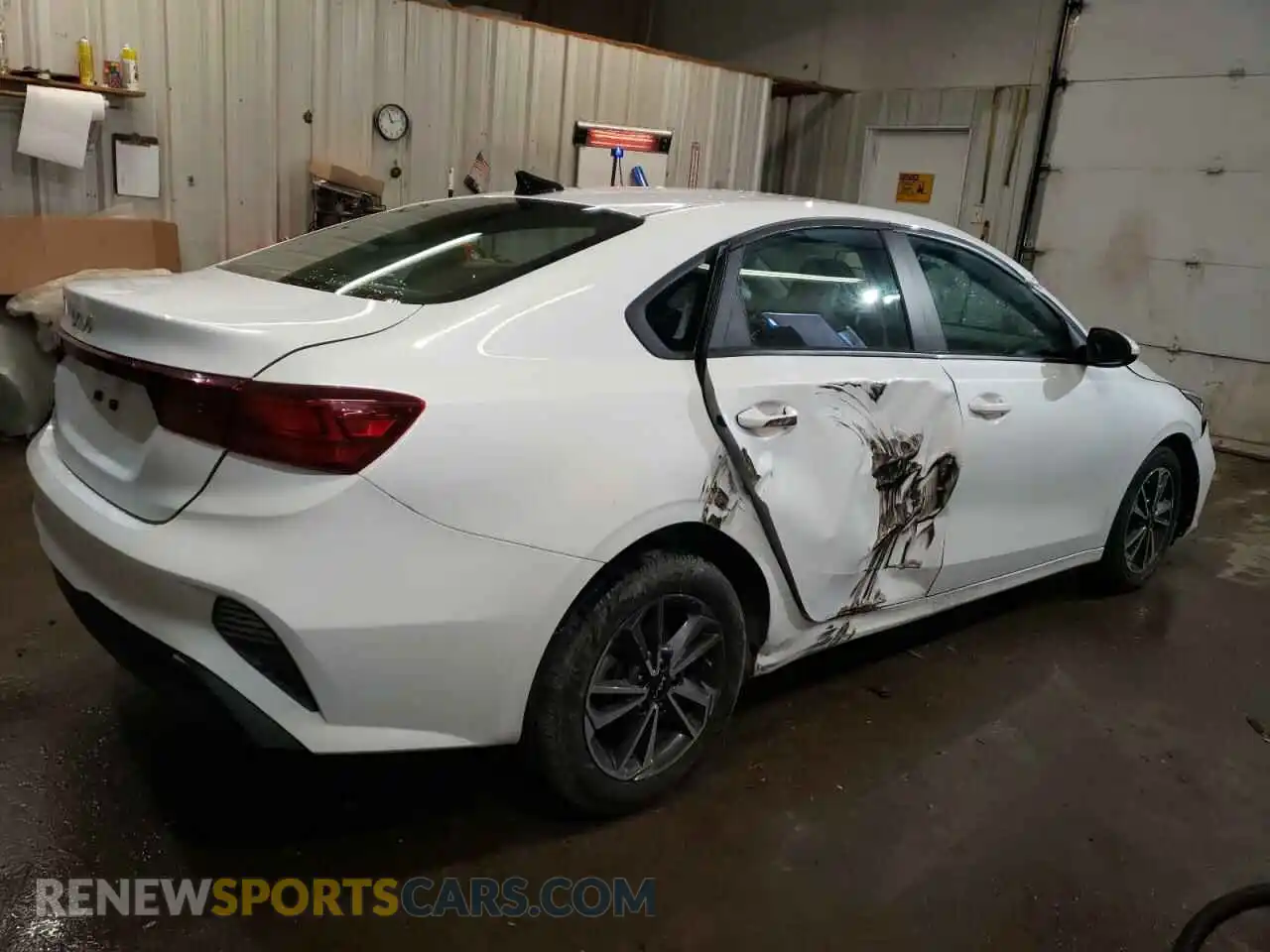 3 Photograph of a damaged car 3KPF24AD2PE614997 KIA FORTE 2023