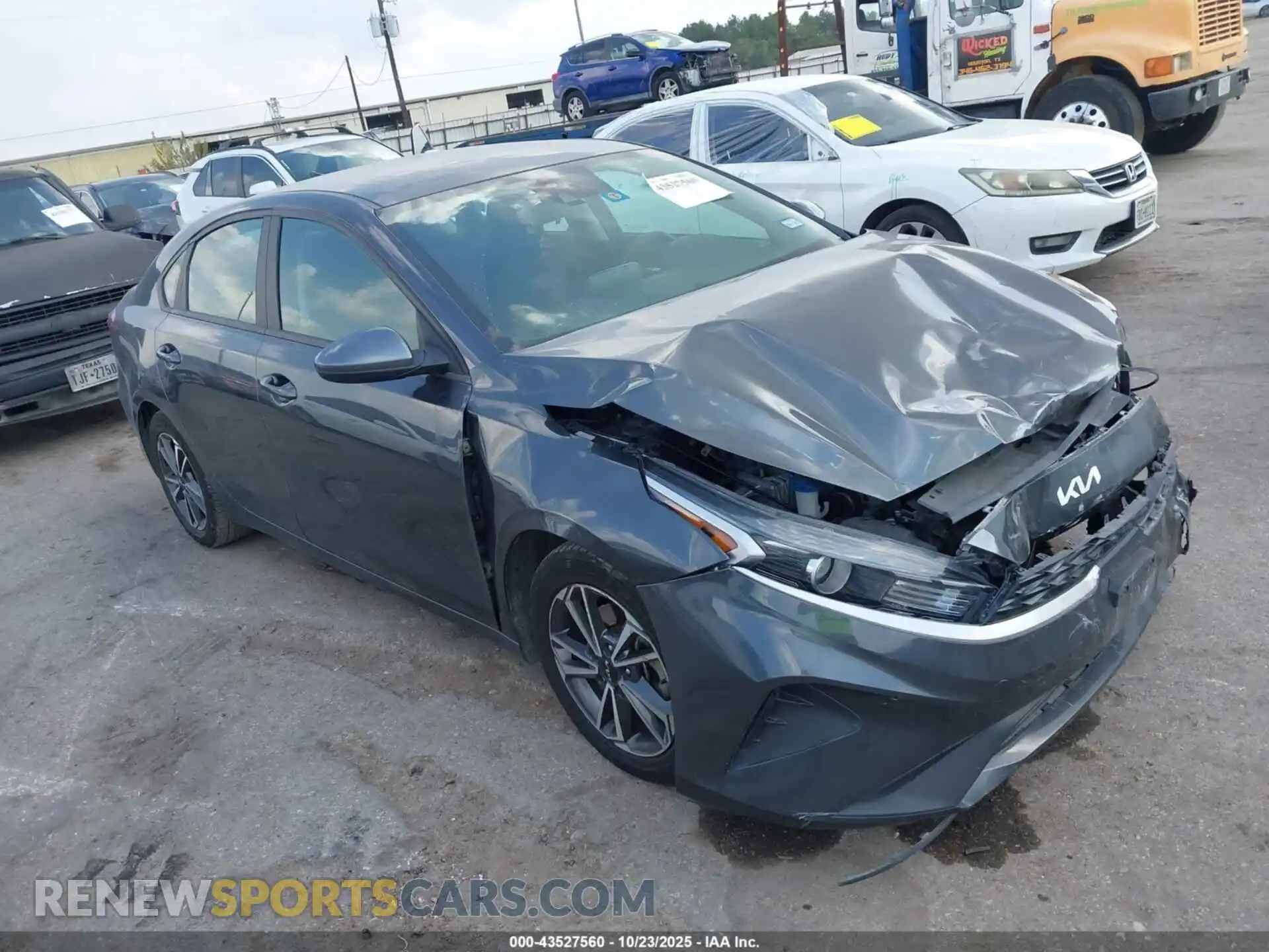 1 Photograph of a damaged car 3KPF24AD3PE536357 KIA FORTE 2023