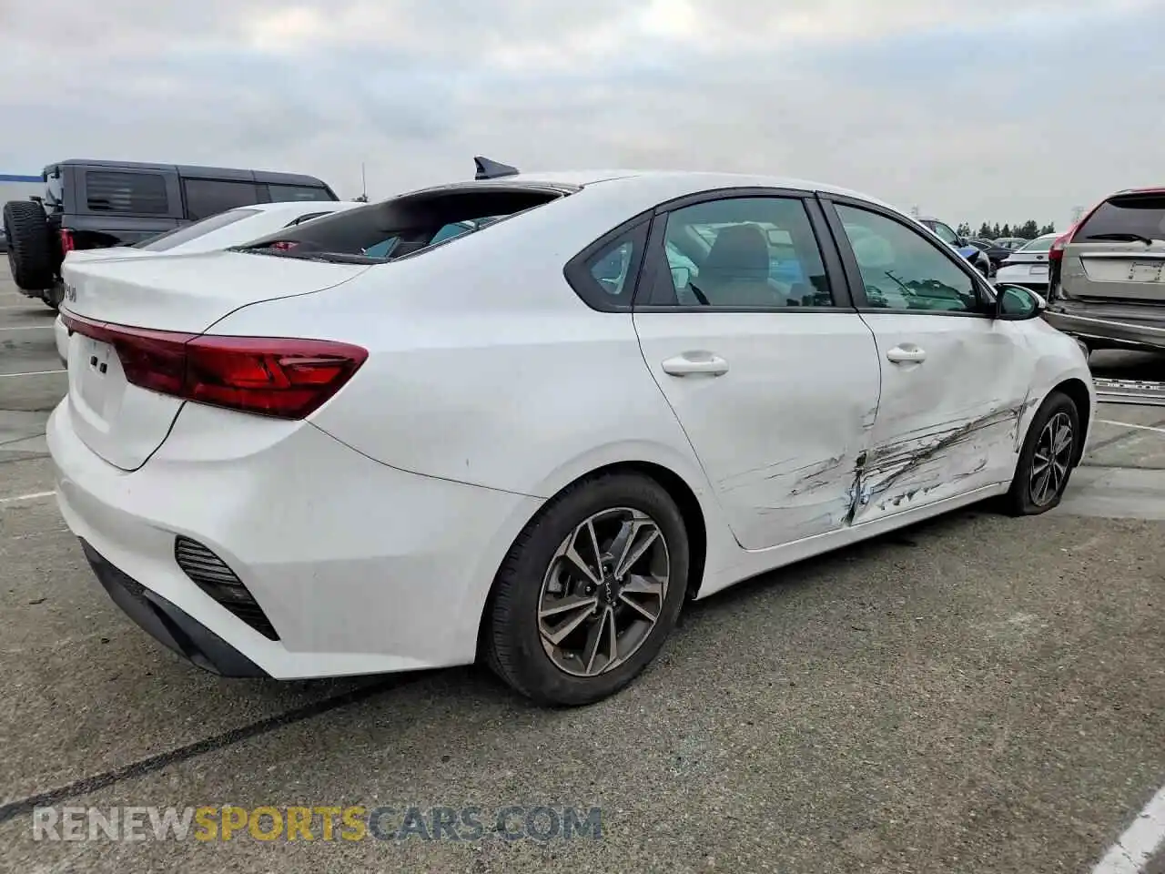 3 Photograph of a damaged car 3KPF24AD3PE537699 KIA FORTE 2023