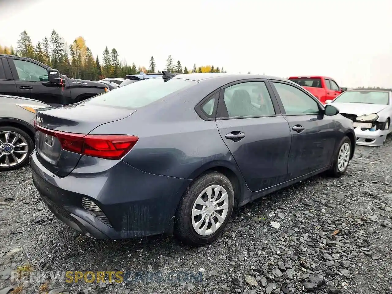 3 fotografías del automóvil dañado 3KPF24AD3PE577250 KIA FORTE 2023