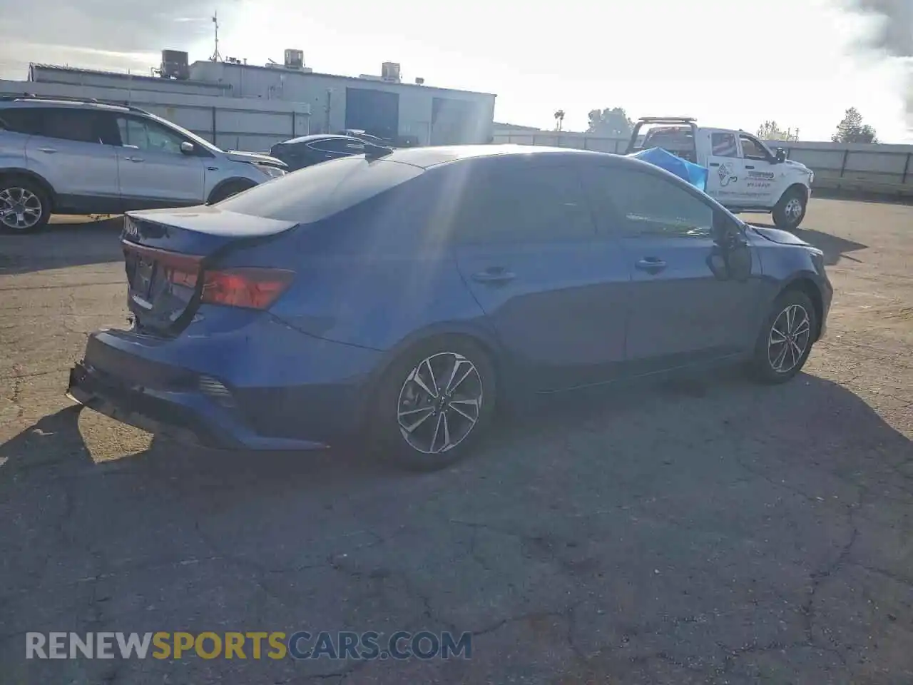 3 Photograph of a damaged car 3KPF24AD5PE506275 KIA FORTE 2023