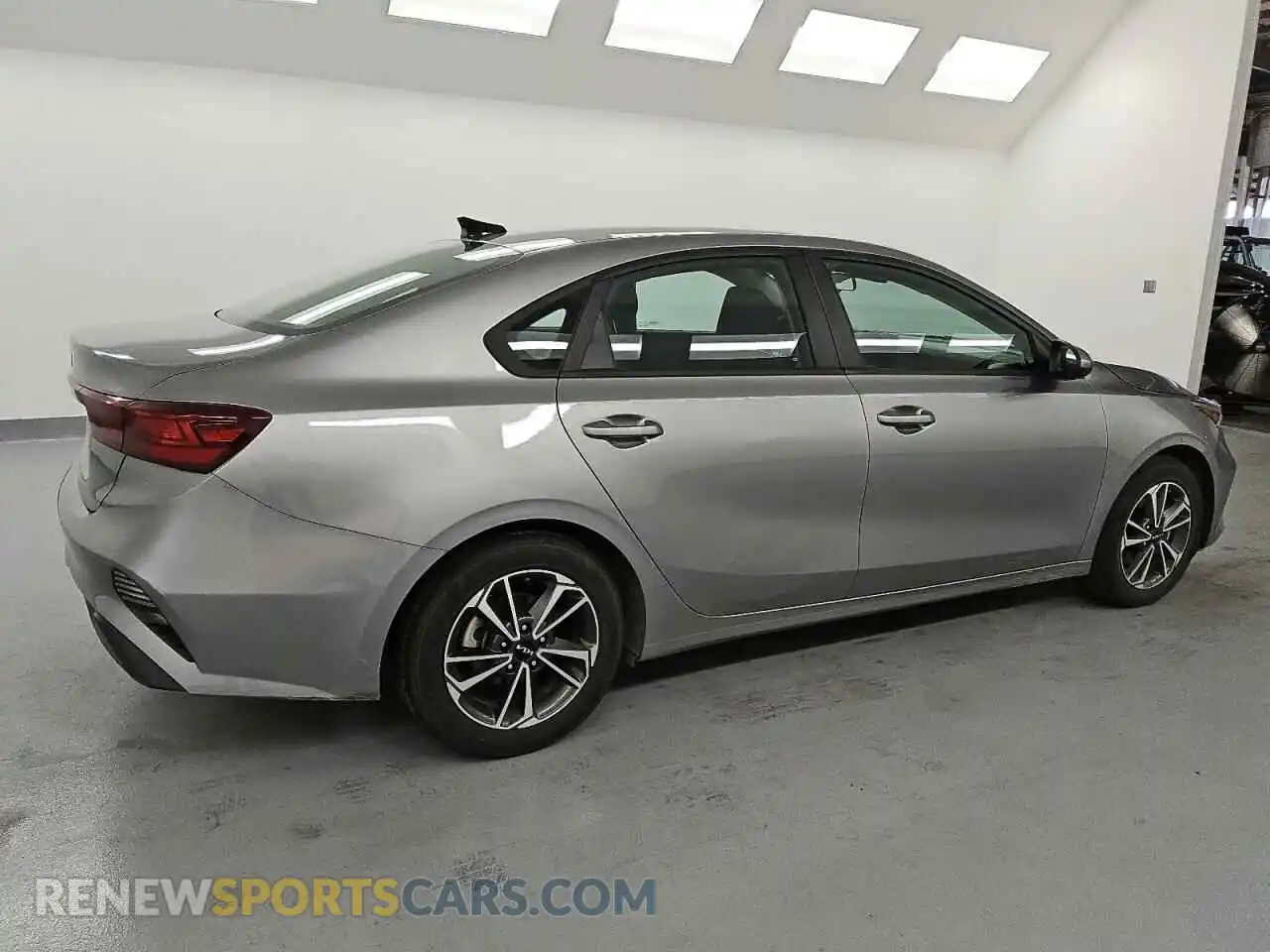 3 Photograph of a damaged car 3KPF24AD5PE538580 KIA FORTE 2023
