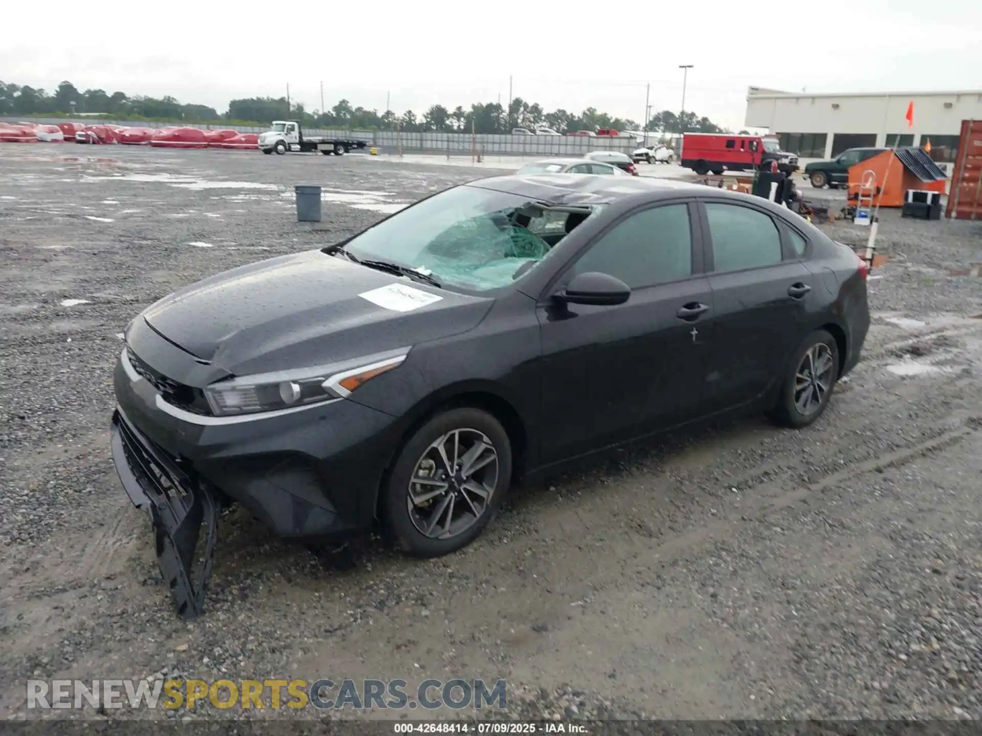 2 Фотография поврежденного автомобиля 3KPF24AD5PE569134 KIA FORTE 2023