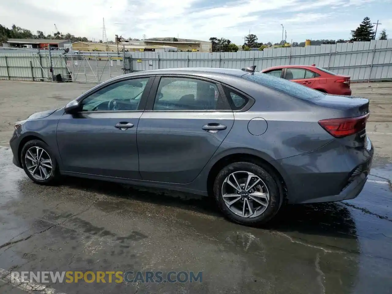 2 fotografías del automóvil dañado 3KPF24AD5PE634418 KIA FORTE 2023