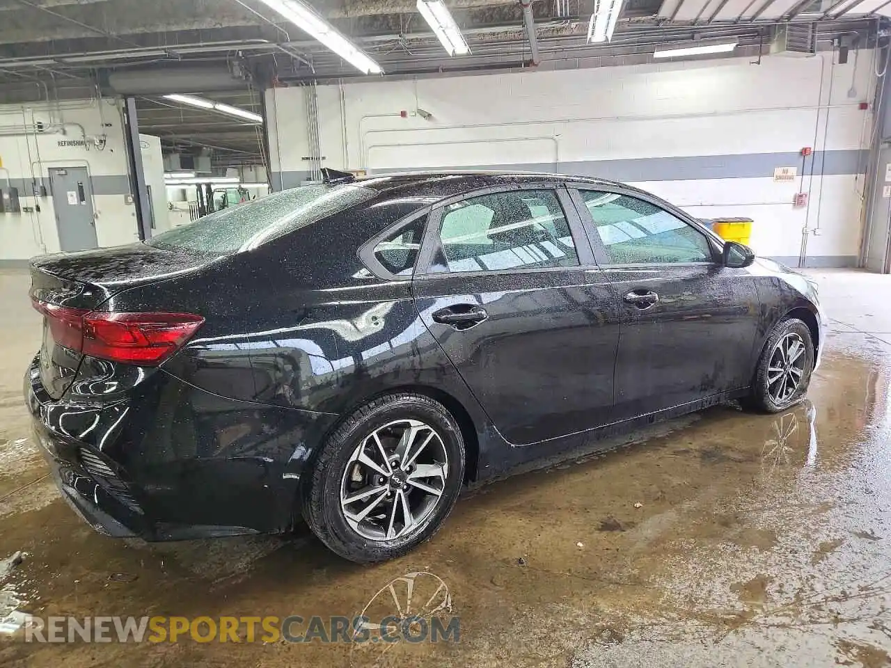3 Photograph of a damaged car 3KPF24AD6PE529516 KIA FORTE 2023
