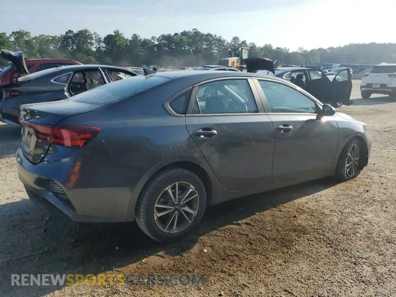 3 fotografías del automóvil dañado 3KPF24AD6PE644262 KIA FORTE 2023