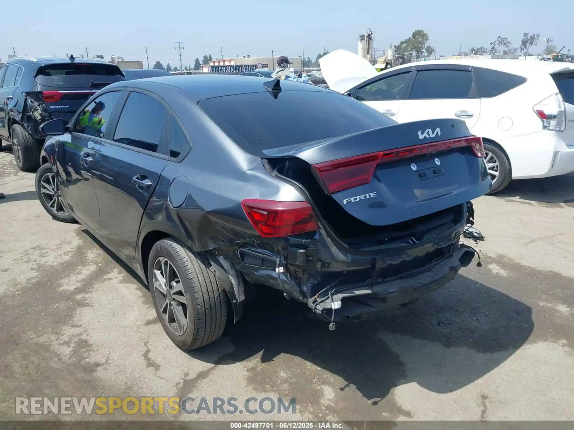 3 Photograph of a damaged car 3KPF24AD6PE681585 KIA FORTE 2023