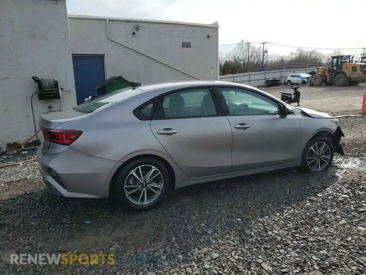 3 Photograph of a damaged car 3KPF24AD7PE557549 KIA FORTE 2023