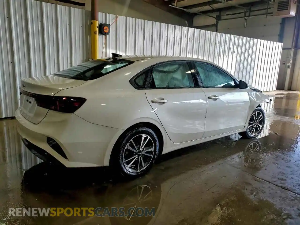 3 Photograph of a damaged car 3KPF24AD7PE559902 KIA FORTE 2023