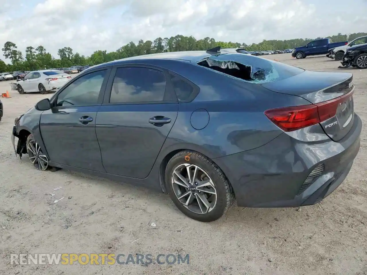 2 Photograph of a damaged car 3KPF24AD7PE654282 KIA FORTE 2023