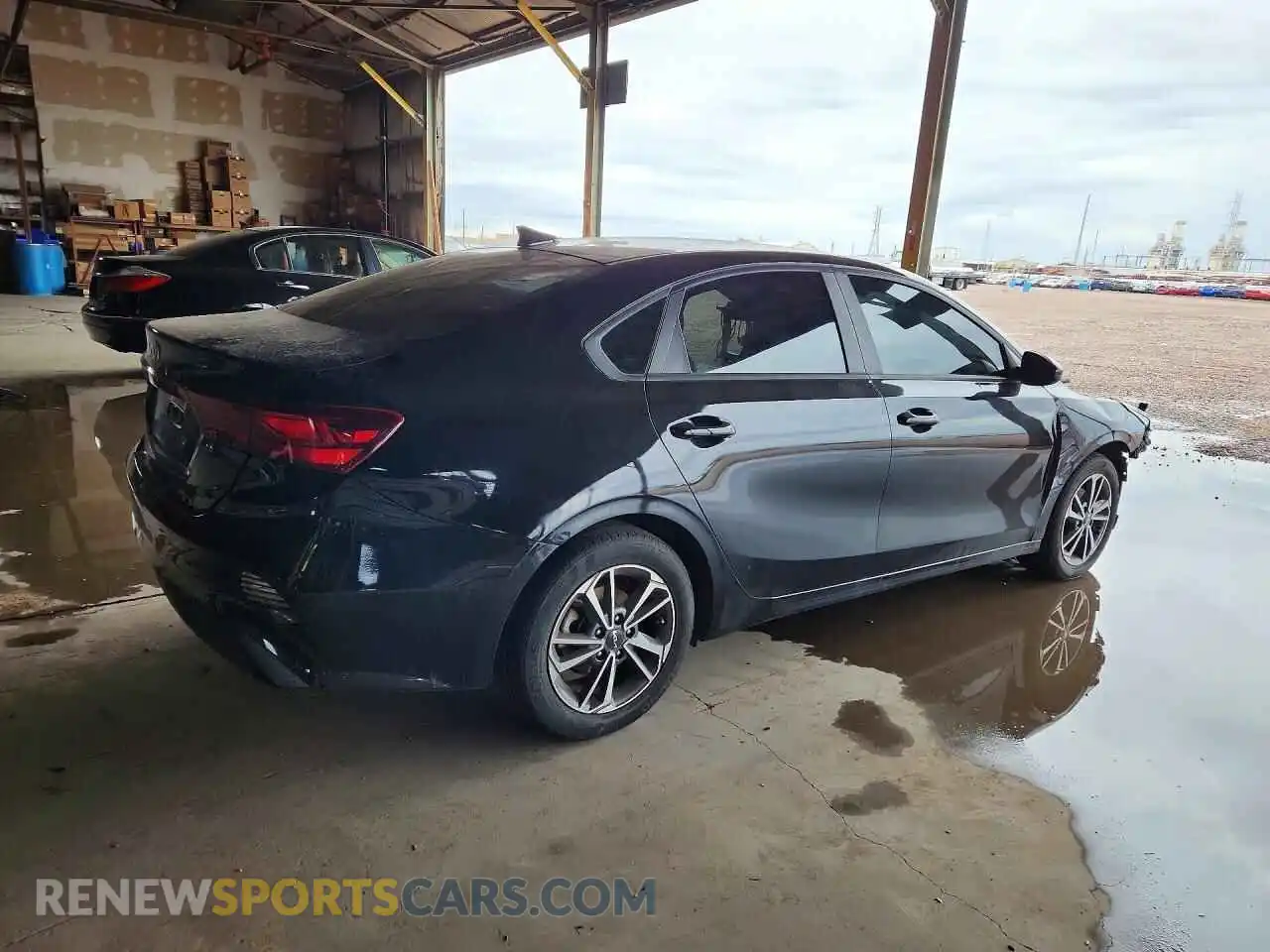 3 Photograph of a damaged car 3KPF24AD8PE628452 KIA FORTE 2023