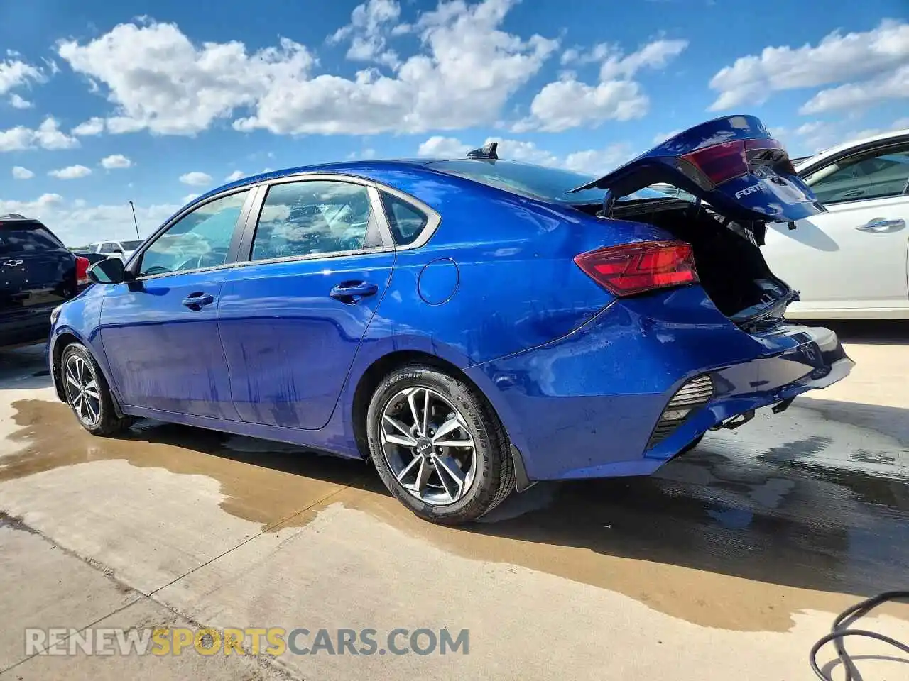 2 Photograph of a damaged car 3KPF24AD9PE569038 KIA FORTE 2023